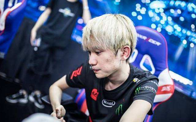 队伍在模仿 队伍在模仿